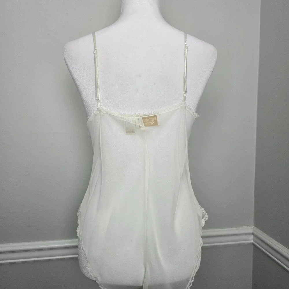 VTG 90s Y2K Victoria's Secret 2 piece set Boudoir Bridal Size M Romantic Lace
